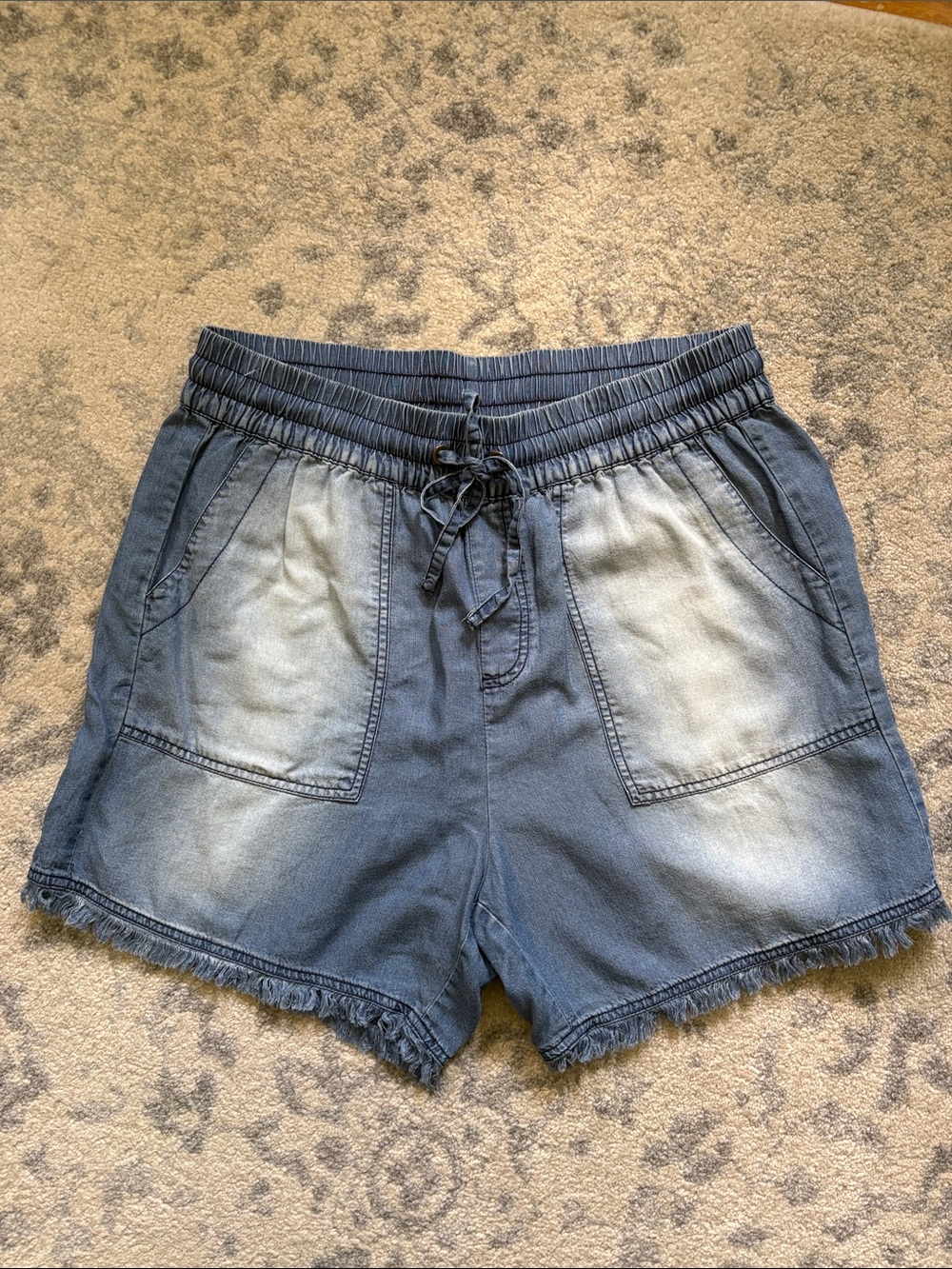 NWOT Zenana Washed Blue Drawstring Denim-Style Shorts